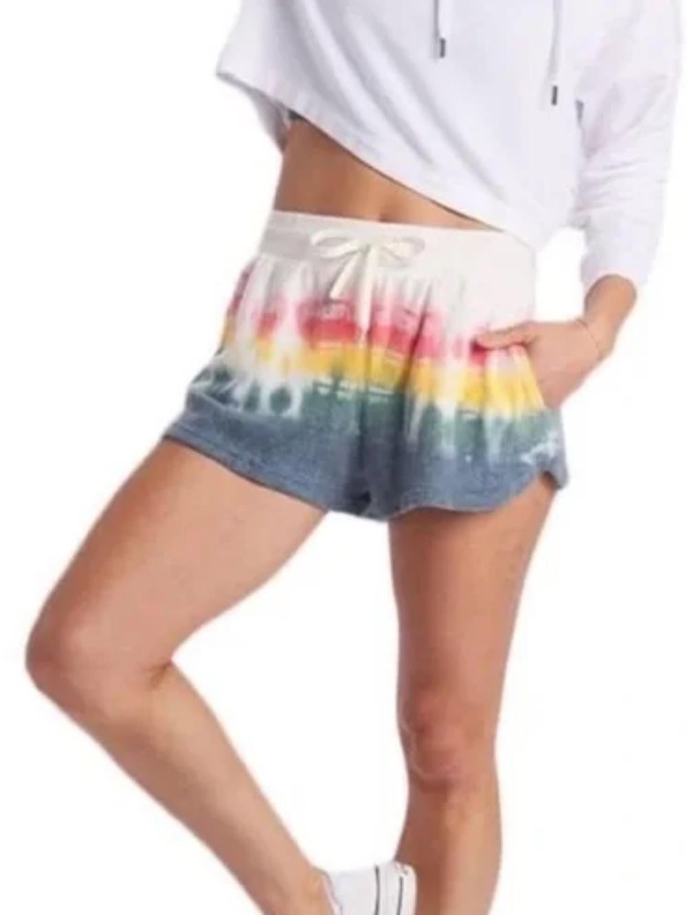 Feat. Multicolor BlanketBlend lounge shorts